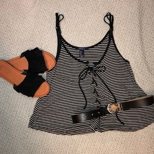 Black and white striped crop too